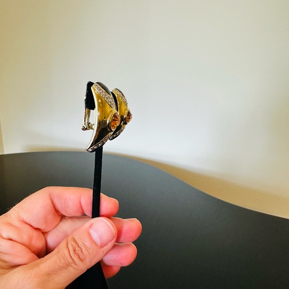 VOGUE BIJOUX VINTAGE RETRO ICONIC COUTURE LUXURY AUTHENTIC RUNWAY GLAM EARRINGS - Picture 7 of 17